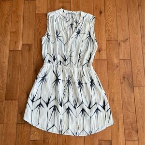 Tart White Sleeveless Mini Dress with Black Tie-Dye Pattern